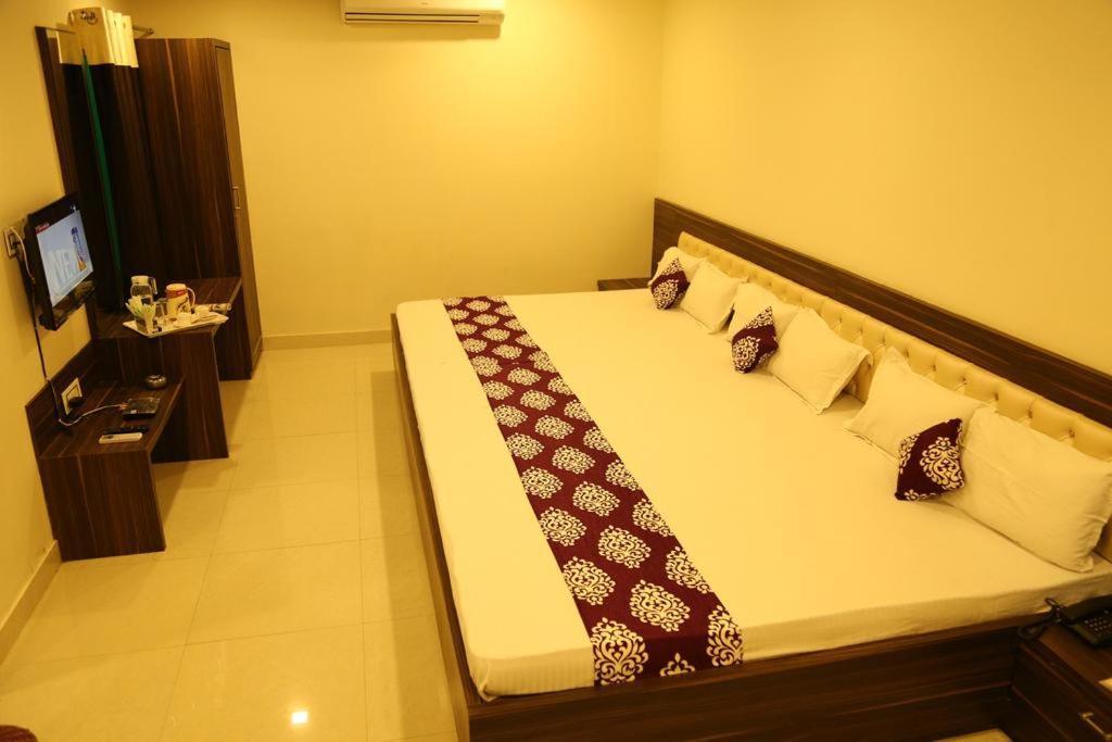 Kingsway Hotel And Restaurant Ajmer Dargah 350 Meter Exterior foto